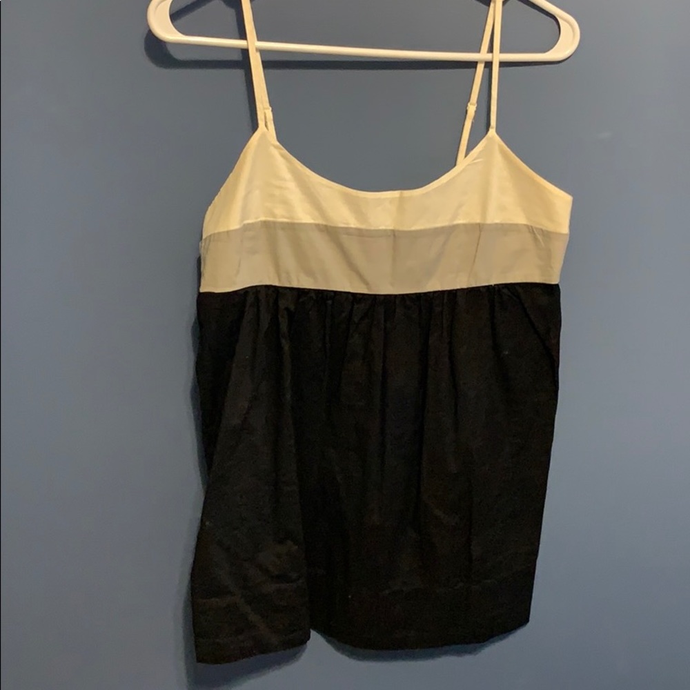 Gap Tank